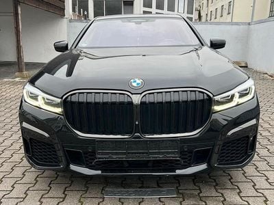 Gebraucht BMW 740 340 PS (250 kW) 2019 Schwarz Limousine