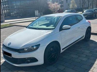 Gebraucht VW Scirocco 122 PS (89 kW) 2010 Weiß Coupé