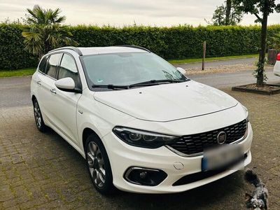 gebraucht Fiat Tipo Kombi 1.6 Multijet DCT s-Design