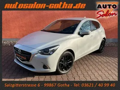 Usata Mazda 2 Kizoku 90 CV (66 kW) 2019 Bianco Berlina