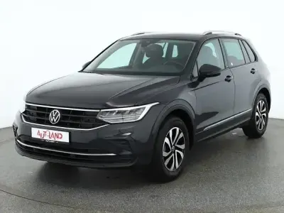 Gebraucht VW Tiguan 150 PS (110 kW) 2022 Grau SUV