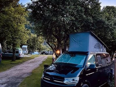 Schwarz Gebraucht 2016 VW California California Van | 39.900 € (Fairer Preis)