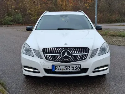 Occasion Mercedes E200 Avantgarde 184 ch (135 kW) 2012 Blanc Break