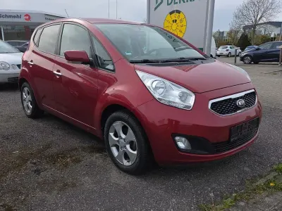 Gebraucht Kia Venga 125 PS (91 kW) 2013 Rot Kleinwagen