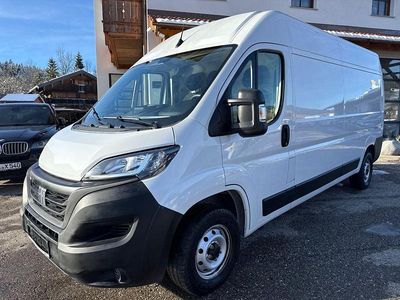Weiß Gebraucht 2023 Fiat Ducato Van | 25.999 € (Guter Preis)