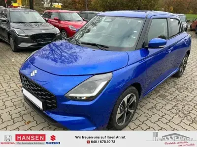 Gebraucht Suzuki Swift Comfort+ 83 PS (61 kW) 2025 Frontier blue pearl metallic Kleinwagen