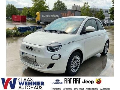 Usata Fiat 500e Basis 86 kW (118 CV) 2023 Bianco Utilitaria