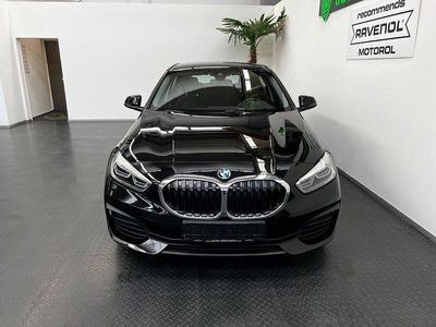 Usata BMW 118 Advantage 150 CV (110 kW) 2022 Nero Utilitaria