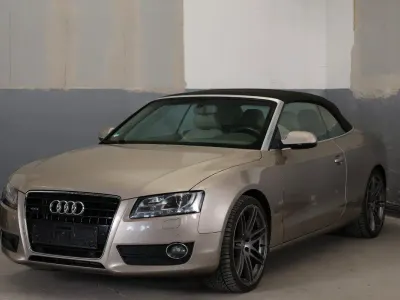 Używany Audi A5 Cabriolet Advanced 265 KM (194 kW) 2009 Beżowy Kabriolet