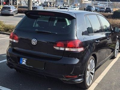 Gebraucht VW Golf VI Highline 122 PS (89 kW) 2010 Schwarz Kleinwagen