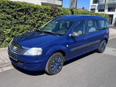 Second-hand Dacia Logan MCV Ambiance 75 CP (55 kW) 2010 Albastru Break