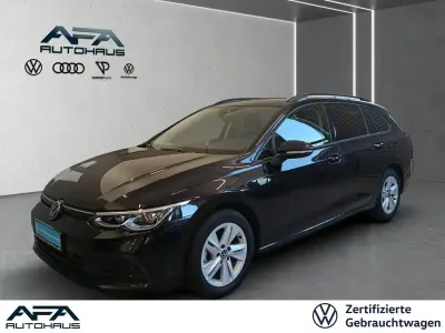 Gebraucht VW Golf VIII Life 150 PS (110 kW) 2023 Schwarz Kombi