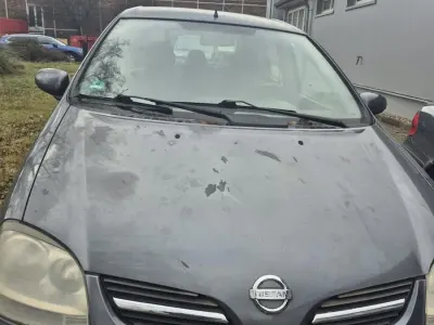 Gebraucht Nissan Almera Tino 115 PS (84 kW) 2005 Grau Van / Kleinbus