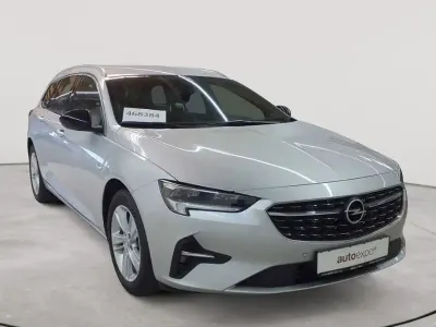 Begagnad Opel Insignia Business 174 HK (127 kW) 2023 Silver Kombi