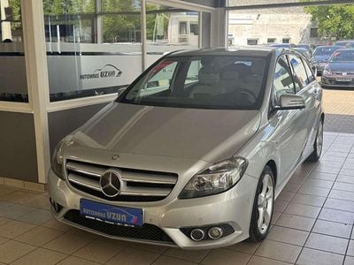 Mercedes B200