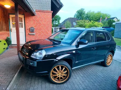 Gebraucht Hyundai Tucson Edition 140 PS (102 kW) 2006 Schwarz SUV