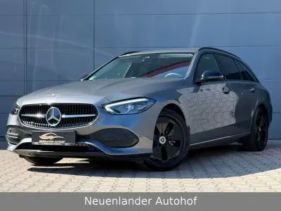 Gebraucht Mercedes C180 Avantgarde 170 PS (125 kW) 2023 Grau Limousine