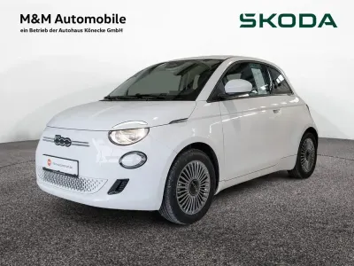 Gebraucht Fiat 500e 86 kW (118 PS) 2023 Arctic white Kleinwagen