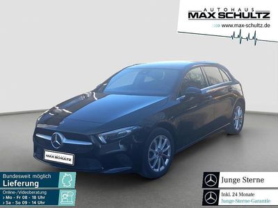 Gebraucht Mercedes A250 Style 218 PS (160 kW) 2021 Kosmosschwarz (metallic) Limousine