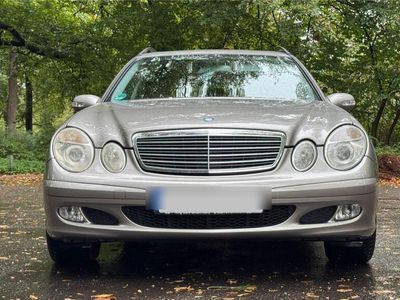 Mercedes E200