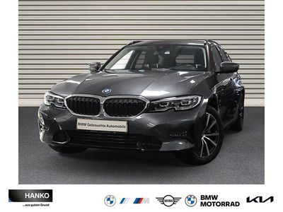 Mineralgrau metallic Gebraucht 2021 BMW 320e Sport Line Kombi | 27.900 € (Fairer Preis)