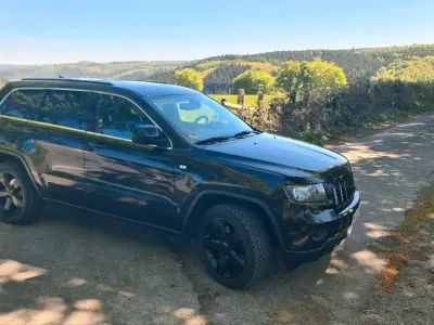 Usata Jeep Grand Cherokee 241 CV (177 kW) 2012 Nero SUV
