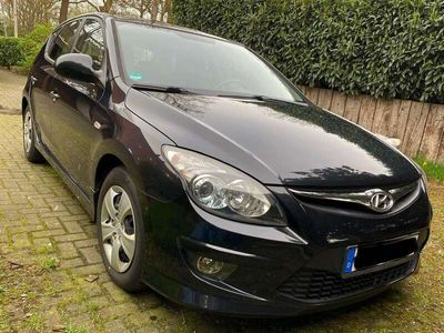 gebraucht Hyundai i30 i301.4 Edition Plus