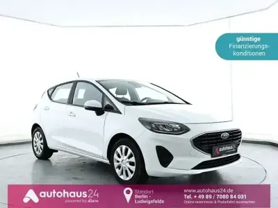 Gebraucht Ford Fiesta Cool & Connect 75 PS (55 kW) 2023 Weiß Kleinwagen