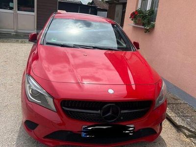 Mercedes CLA200