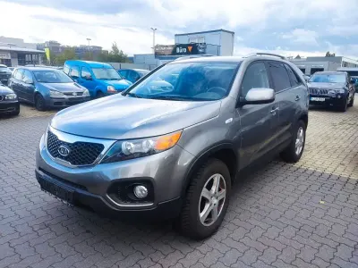 Gebraucht Kia Sorento Attract 197 PS (144 kW) 2010 Titanium silver SUV