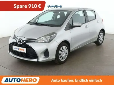 Gebraucht Toyota Yaris Comfort 99 PS (72 kW) 2015 Ultra silver Kleinwagen