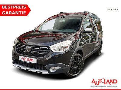 Gebraucht Dacia Dokker Stepway 131 PS (96 kW) 2019 Perlmuttschwarz Van / Kleinbus