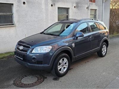 Gebraucht Chevrolet Captiva 136 PS (100 kW) 2010 Grau SUV