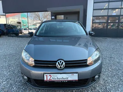 Gebraucht VW Golf VII Match 105 PS (77 kW) 2012 Grau Kombi