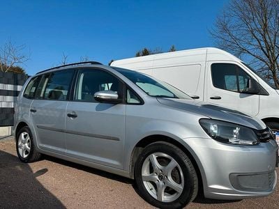 Gebraucht VW Touran 140 PS (102 kW) 2011 Silber Van / Kleinbus