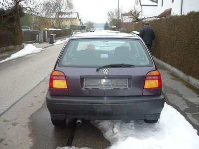 Gebraucht VW Golf III Basis 102 PS (75 kW) 1994 Andere farbe metallic Kleinwagen