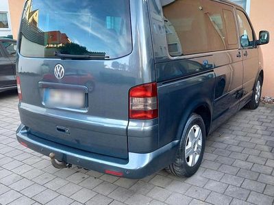 Usata VW T5 Highline 174 CV (127 kW) 2005 Verde Furgone