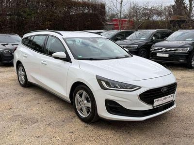 Gebraucht Ford Focus Cool & Connect 120 PS (88 kW) 2022 Frozen white Kombi