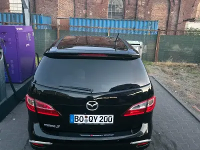 Gebraucht Mazda 5 115 PS (84 kW) 2012 Schwarz Van / Kleinbus