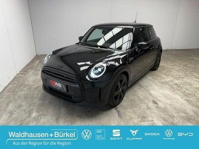 Gebraucht Mini Cooper Classic 136 PS (100 kW) 2023 Midnight blac (metallic) Kleinwagen