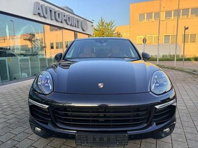 Second-hand Porsche Cayenne S Platinum Edition 385 CP (283 kW) 2017 Negru SUV