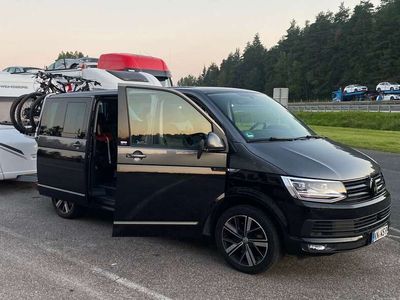 gebraucht VW Multivan T6GenSix LED Standh AHK „Black-Design“