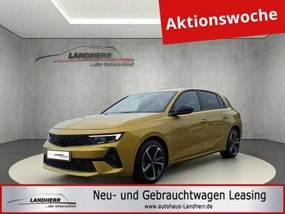 Kult gelb (metallic) Gebraucht 2024 Opel Astra Limousine | 21.135 € (Superpreis)