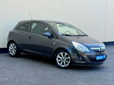 Gebraucht Opel Corsa 69 PS (50 kW) 2012 Grau Kleinwagen