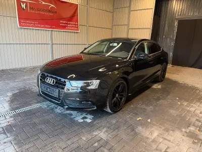 Używany Audi A5 Sportback S-Line 190 KM (139 kW) 2015 Czarny Hatchback