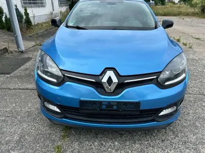 Gebraucht Renault Mégane GrandTour Expression 110 PS (80 kW) 2016 Blau Kombi