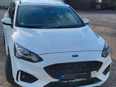 Second-hand Ford Focus ST-Line 150 CP (110 kW) 2019 Alb Break