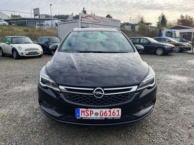 gebraucht Opel Astra Sports Tourer 1,6 D Automatik 1.Hand