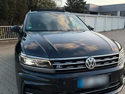 Gebraucht VW Tiguan R-line 190 PS (139 kW) 2018 Schwarz SUV