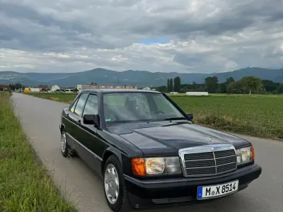 Gebraucht Mercedes 190 Sportline 109 PS (80 kW) 1993 Schwarz Limousine